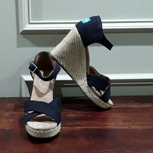 Toms Black Wedge Sandals